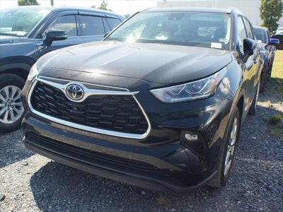 2024 Toyota Highlander LE