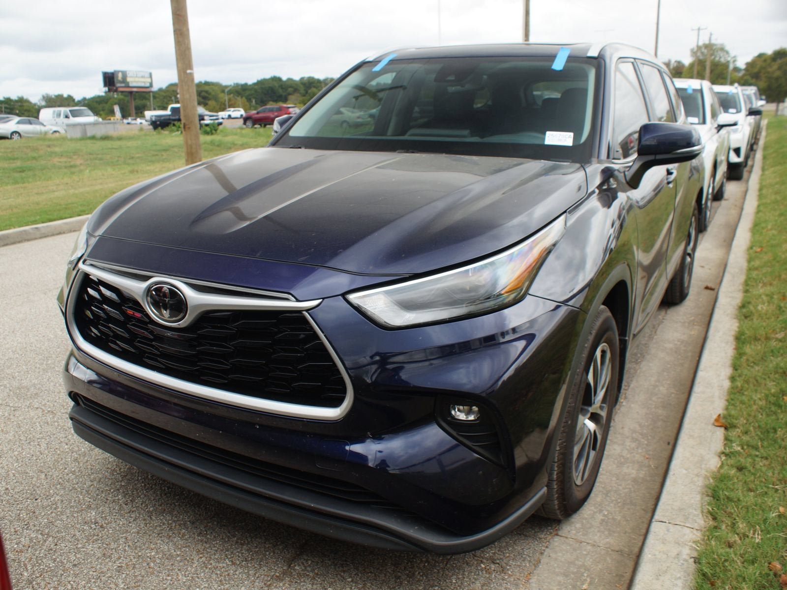 2023 Toyota Highlander XLE