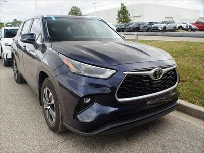 2023 Toyota Highlander XLE