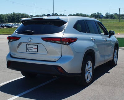 2023 Toyota Highlander LE
