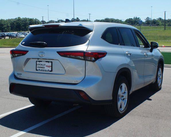 2023 Toyota Highlander LE
