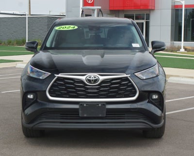 2024 Toyota Highlander LE
