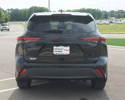 2024 Toyota Highlander LE