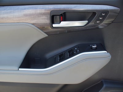 2026 Toyota Highlander Limited