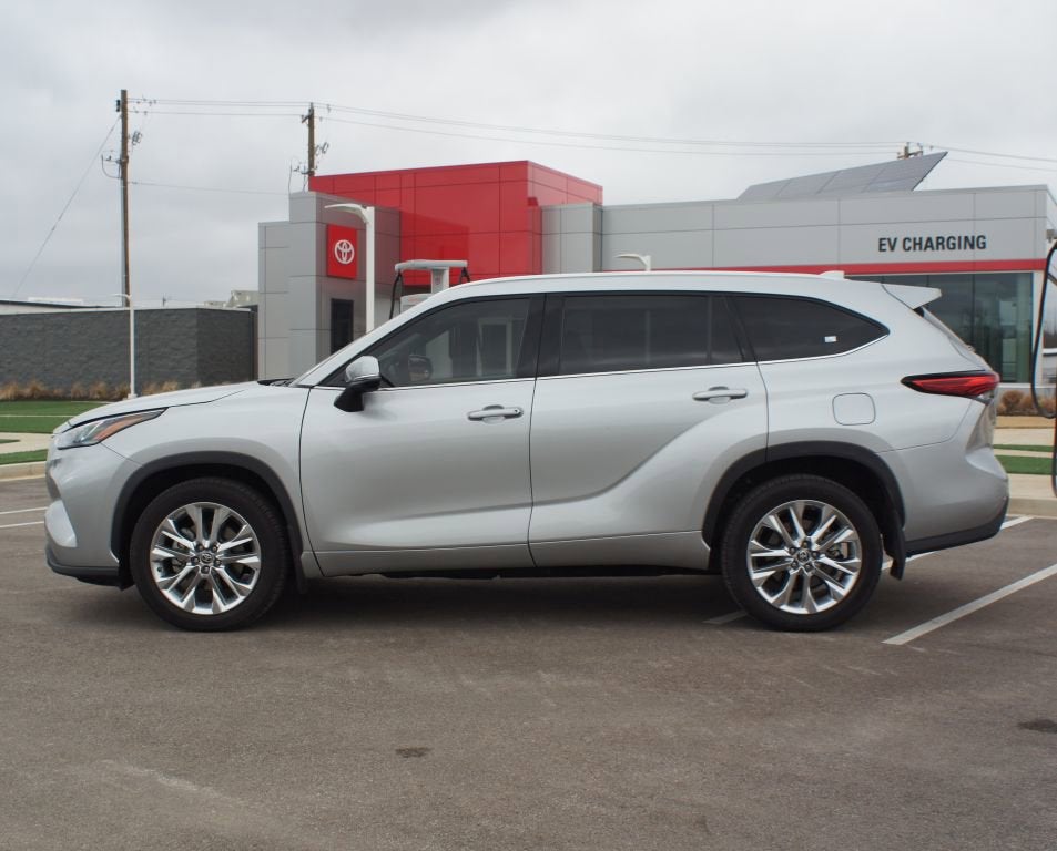 2023 Toyota Highlander Limited