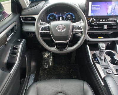 2023 Toyota Highlander Limited