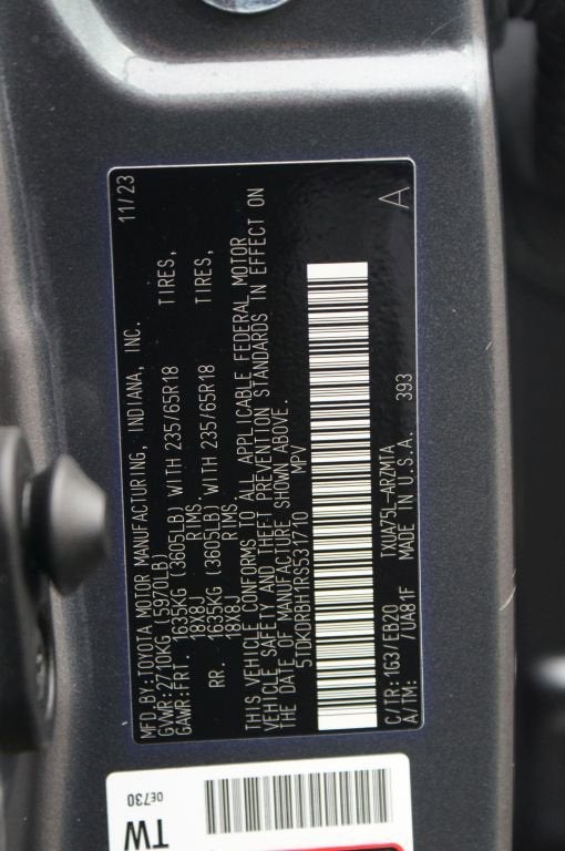 2024 Toyota Highlander XLE