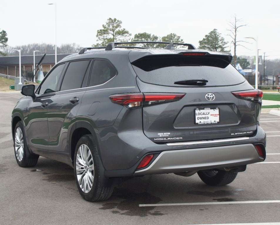 2024 Toyota Highlander Platinum