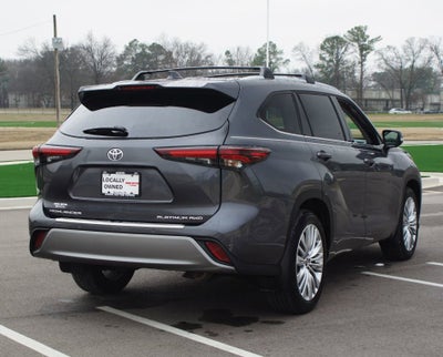2024 Toyota Highlander Platinum