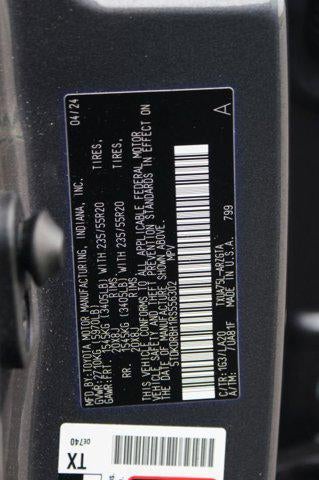 2024 Toyota Highlander Platinum