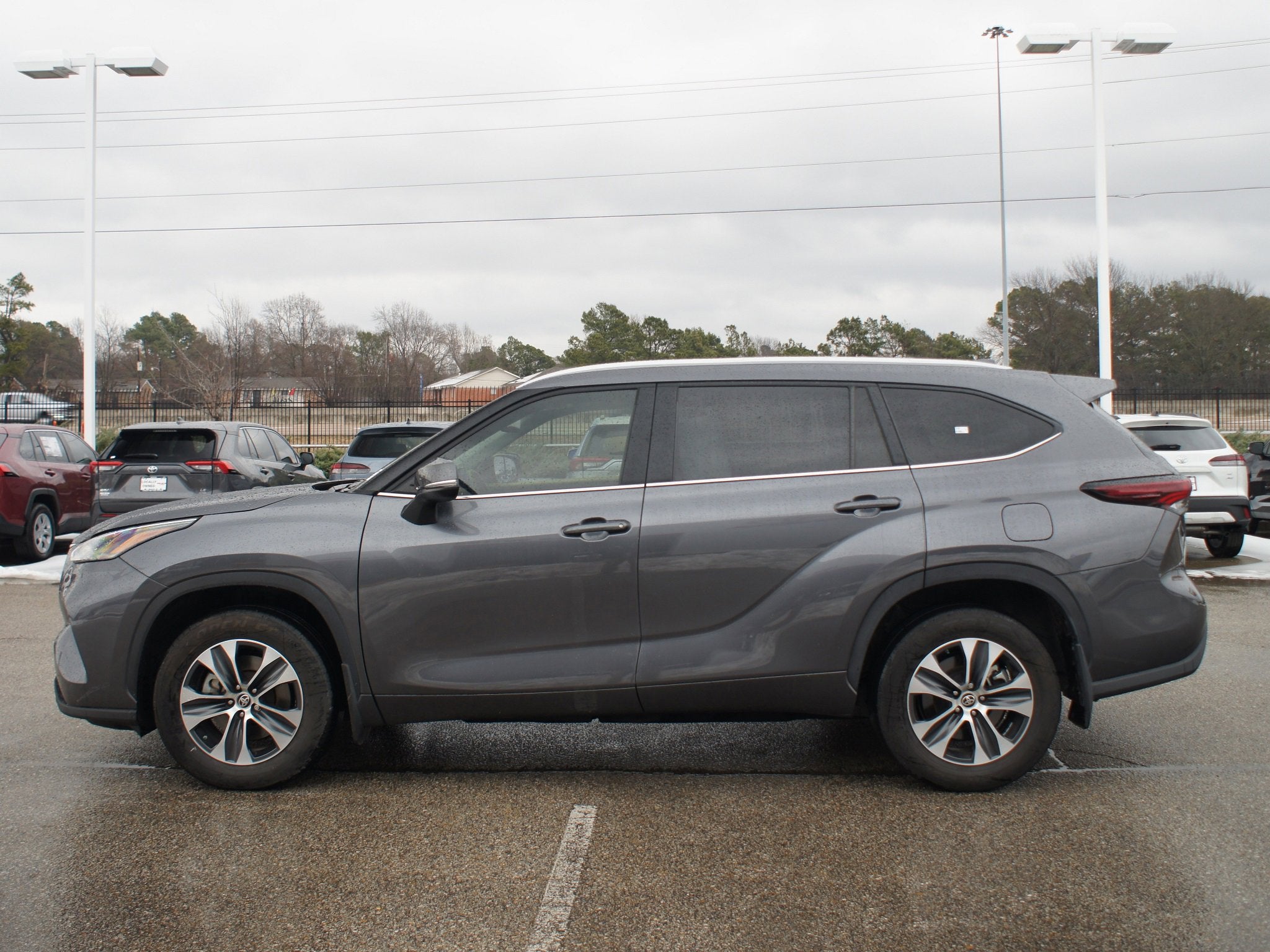 2024 Toyota Highlander XLE