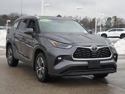 2024 Toyota Highlander XLE