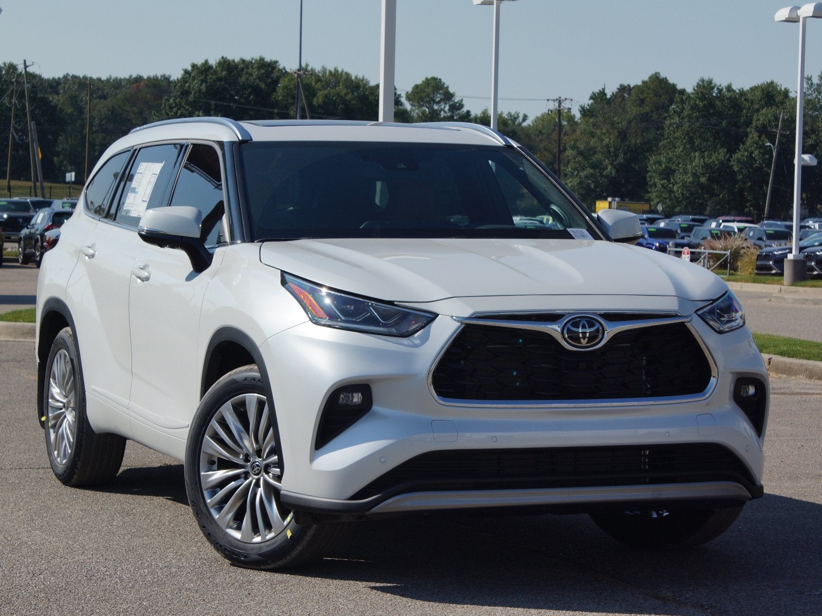 2026 Toyota Highlander Base