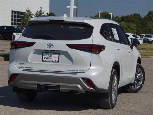 2026 Toyota Highlander Platinum