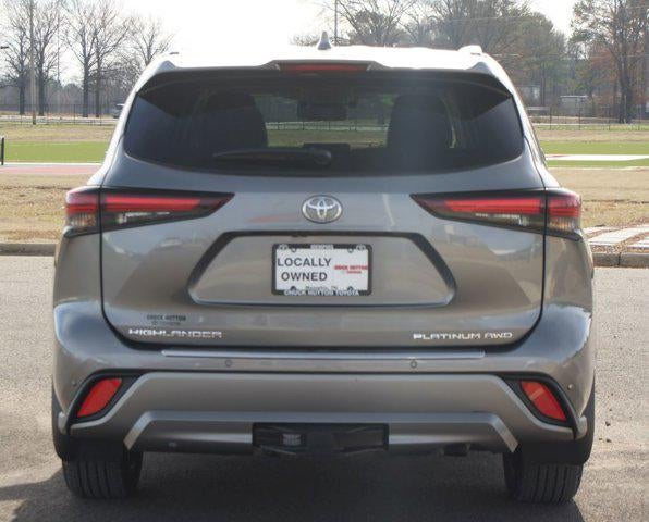 2025 Toyota Highlander Platinum