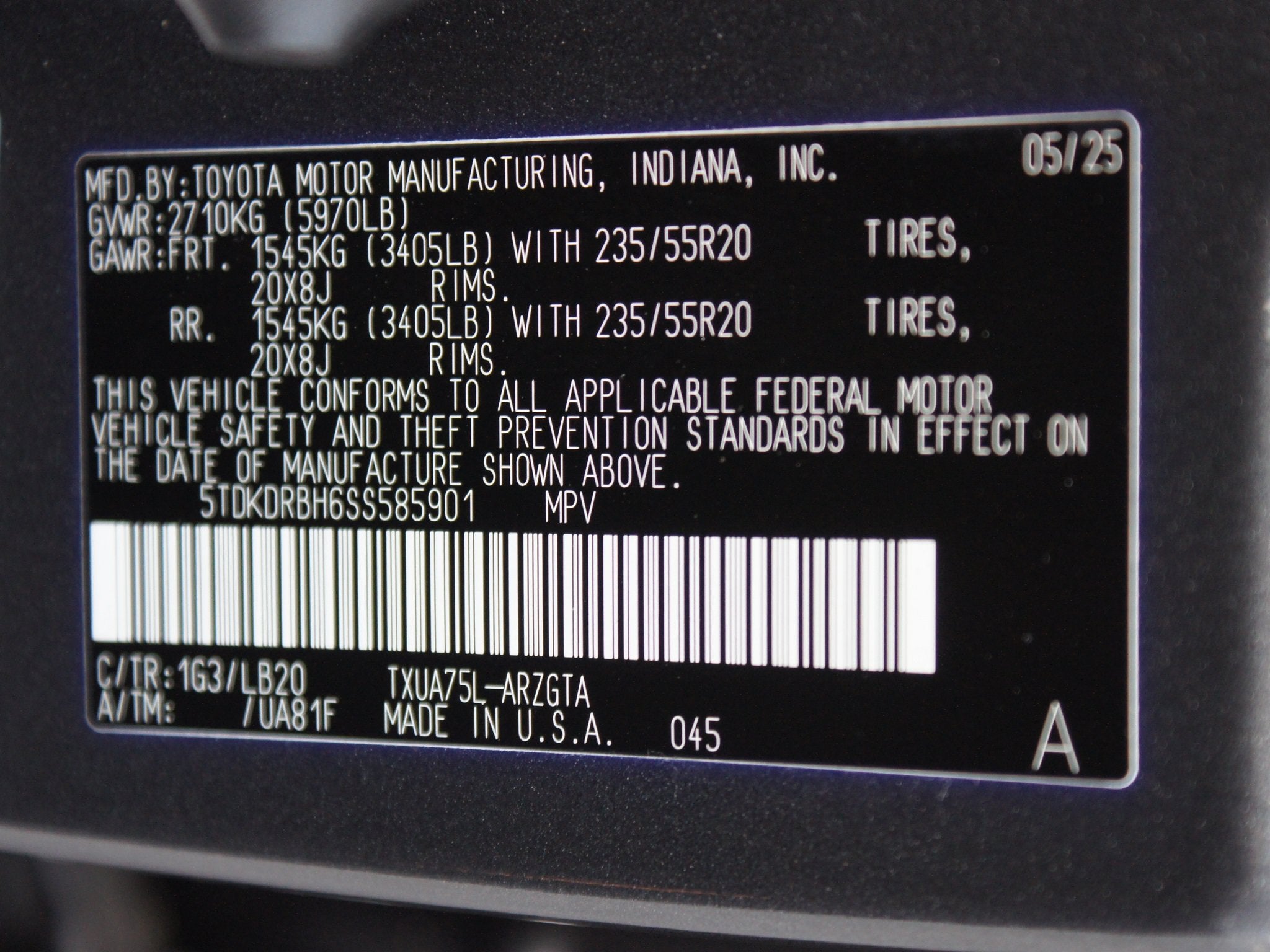 2025 Toyota Highlander Base
