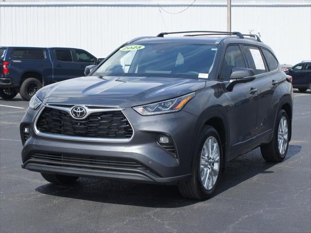 2025 Toyota Highlander Limited