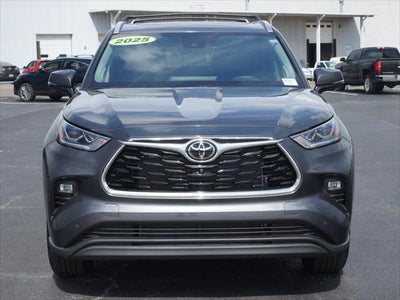 2025 Toyota Highlander Limited