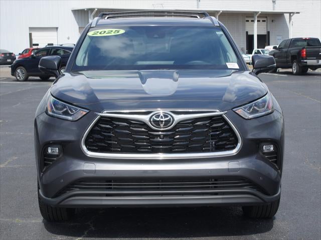 2025 Toyota Highlander Limited