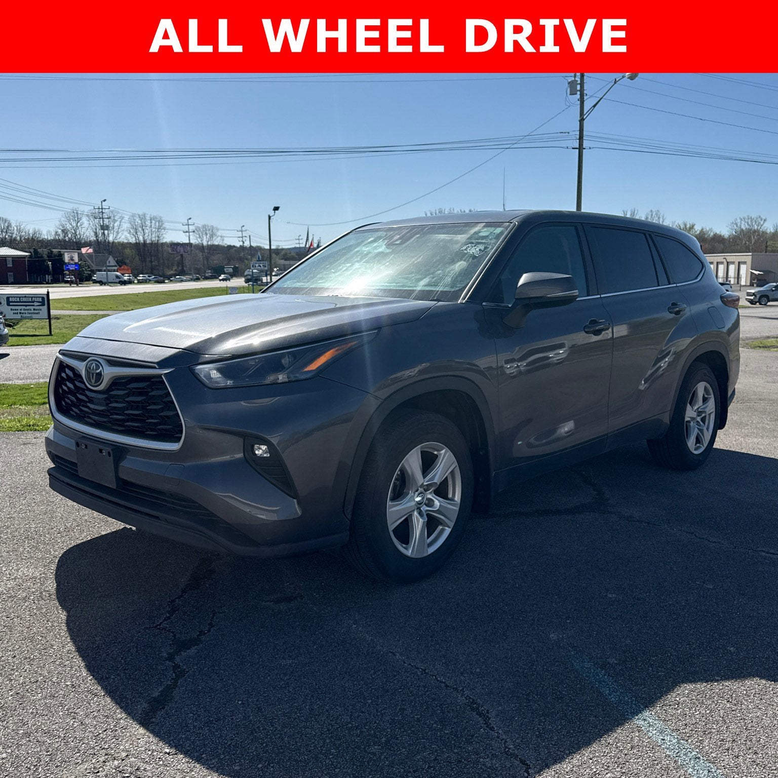 2024 Toyota Highlander LE