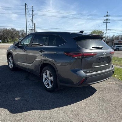 2024 Toyota Highlander LE