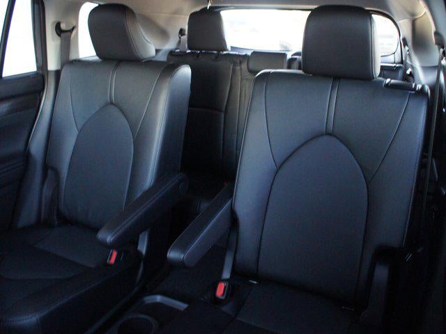 2025 Toyota Highlander Limited