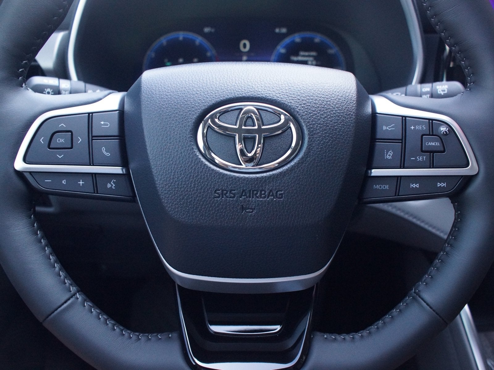 2026 Toyota Highlander Base