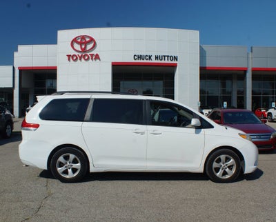 2014 Toyota Sienna LE