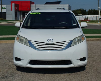 2014 Toyota Sienna LE