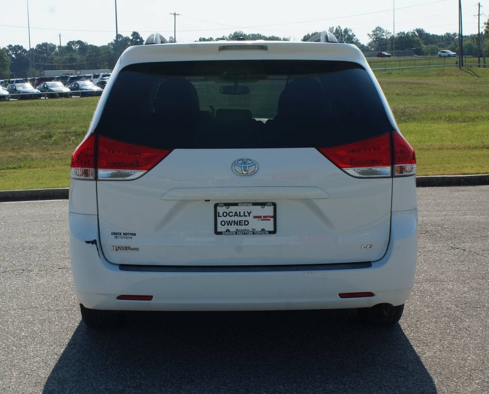 2014 Toyota Sienna LE