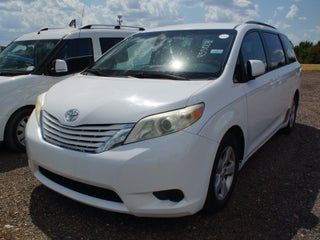 2014 Toyota Sienna LE