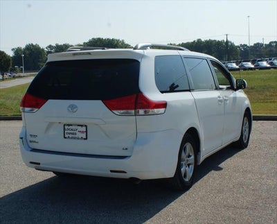 2014 Toyota Sienna LE