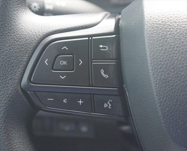 2025 Toyota Sienna LE