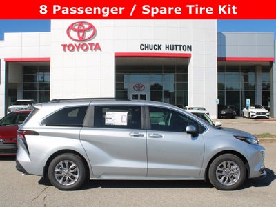 2025 Toyota Sienna LE