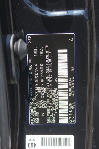 2024 Toyota Sienna LE