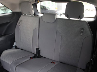 2025 Toyota Sienna LE