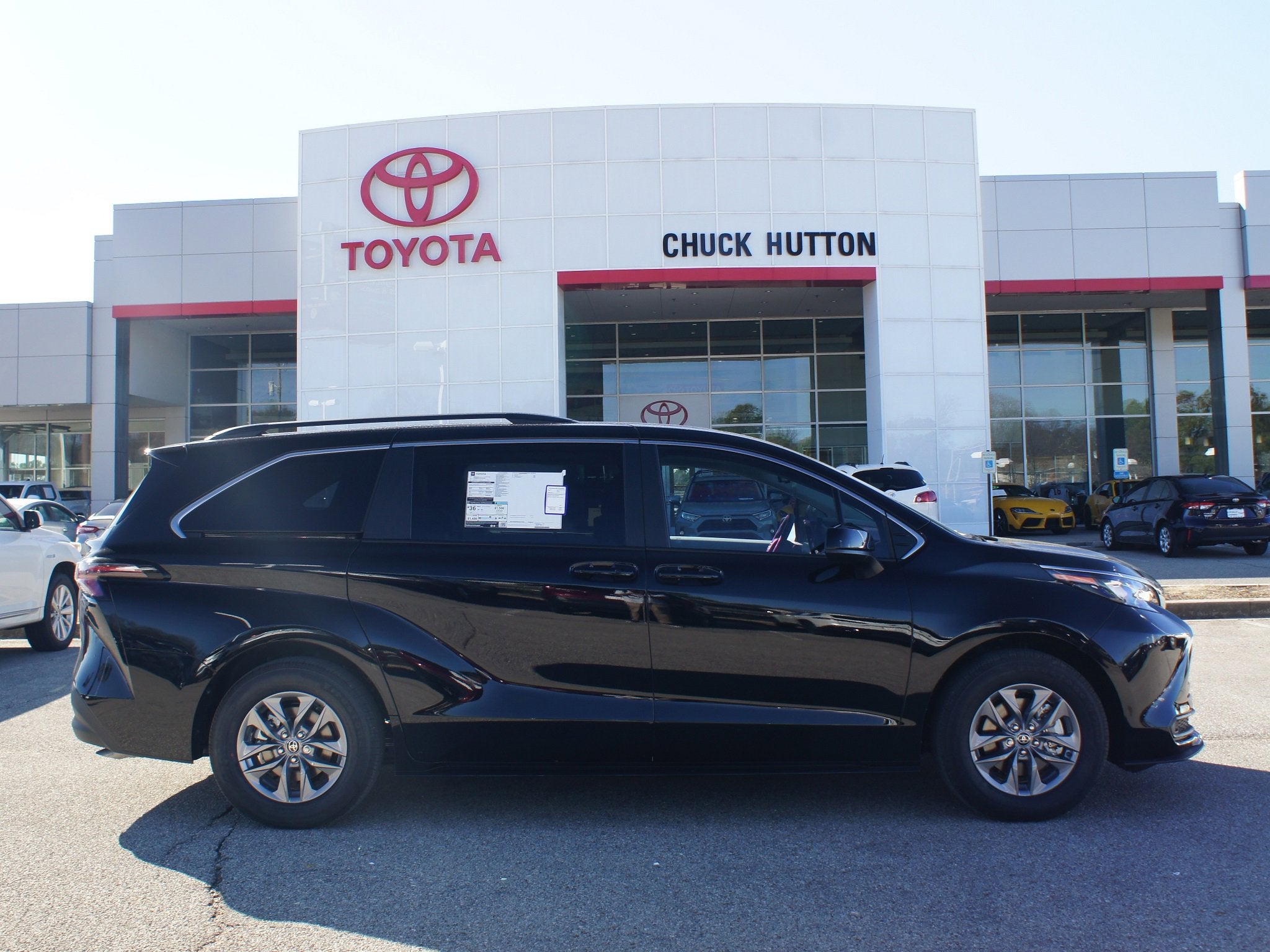 2026 Toyota Sienna LE