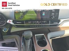 2024 Toyota Sienna LE