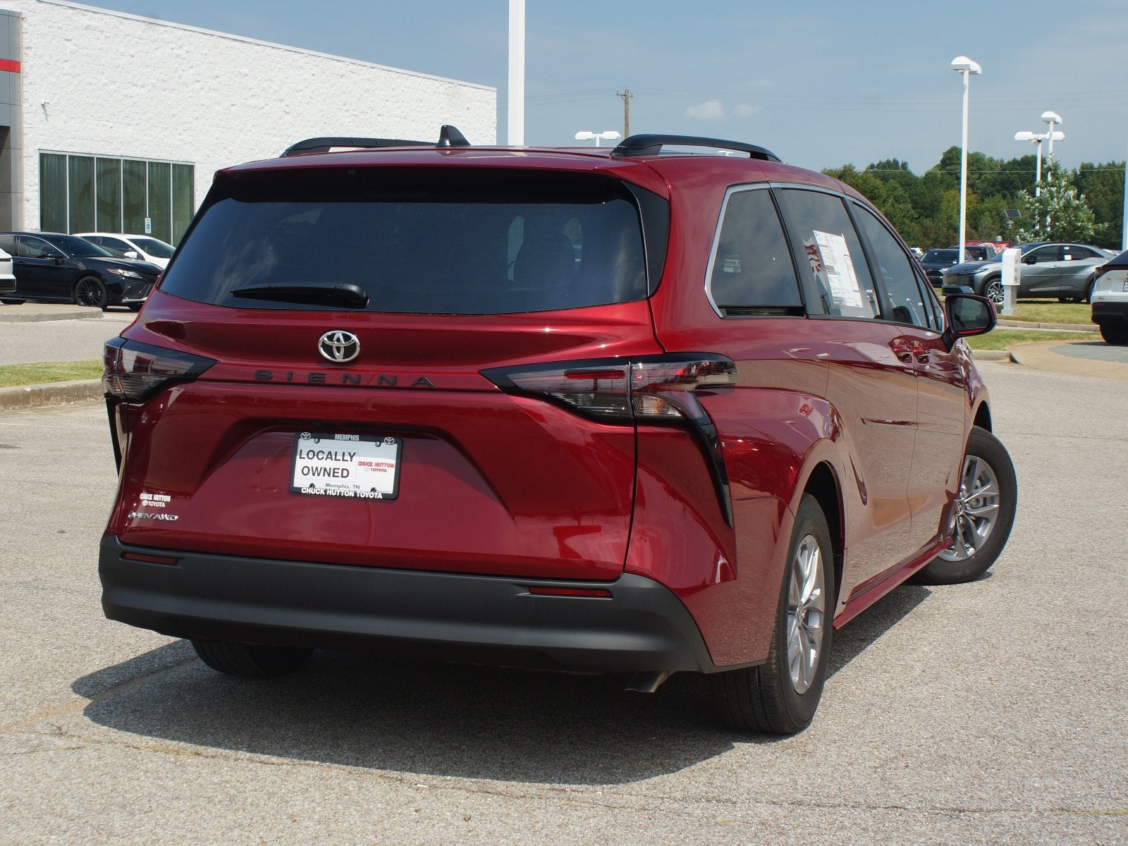 2026 Toyota Sienna LE