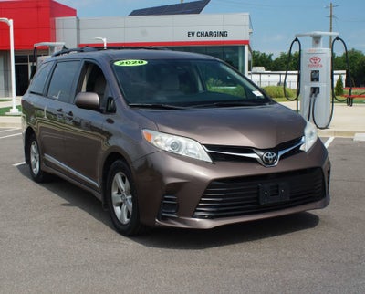 2020 Toyota Sienna LE
