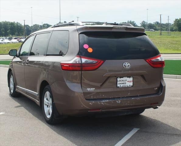 2020 Toyota Sienna LE