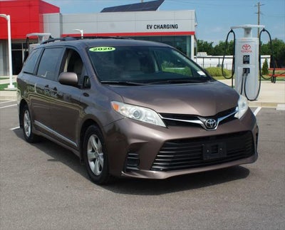 2020 Toyota Sienna LE