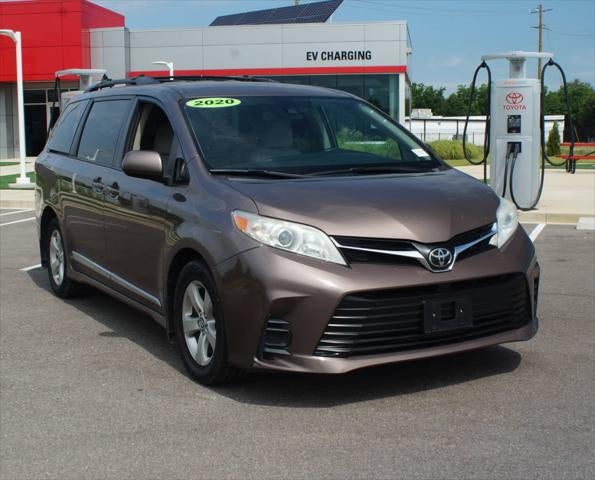 2020 Toyota Sienna LE