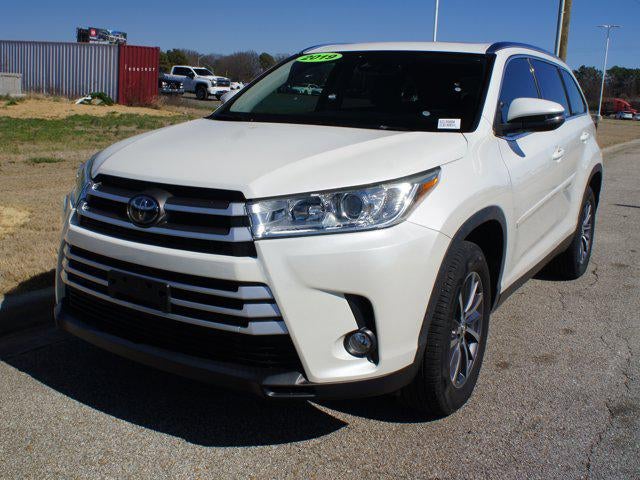 2019 Toyota Highlander Base