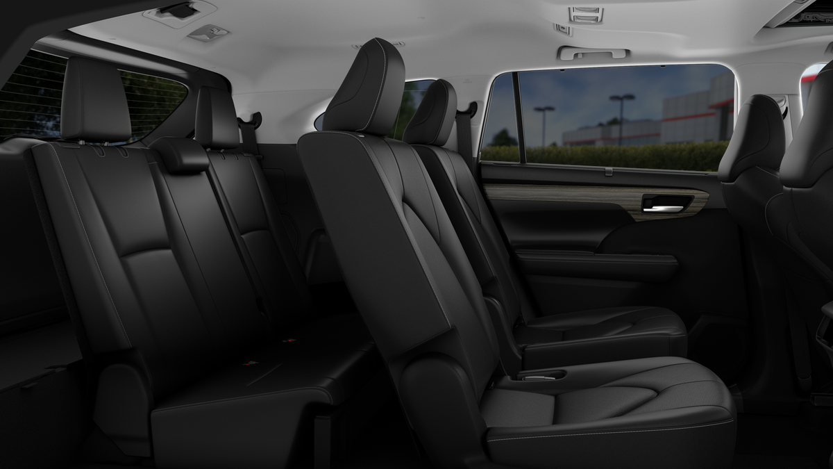 2026 Toyota Highlander Hybrid Limited