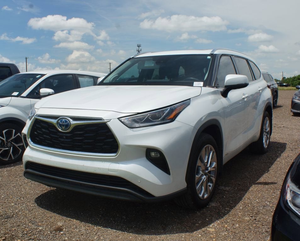2022 Toyota Highlander Hybrid Limited