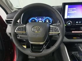 2026 Toyota Highlander Hybrid Limited