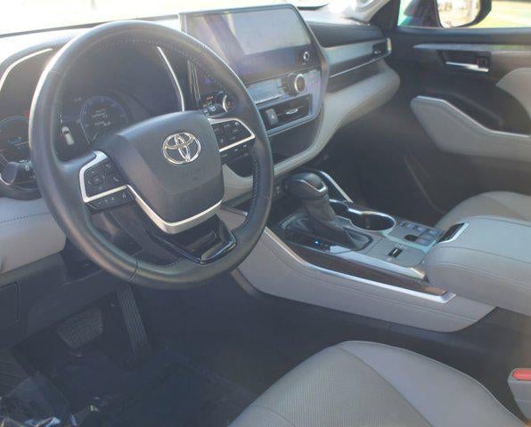 2023 Toyota Highlander Hybrid Limited