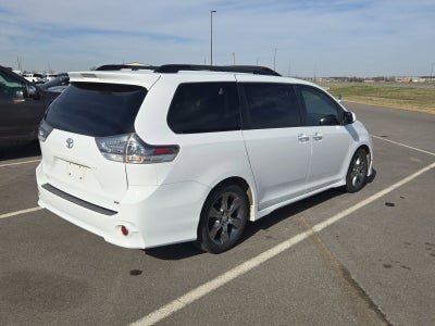 2015 Toyota Sienna SE