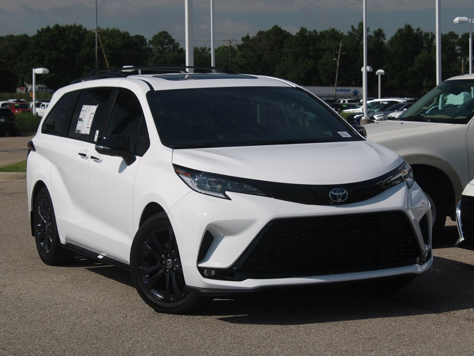 2026 Toyota Sienna XSE